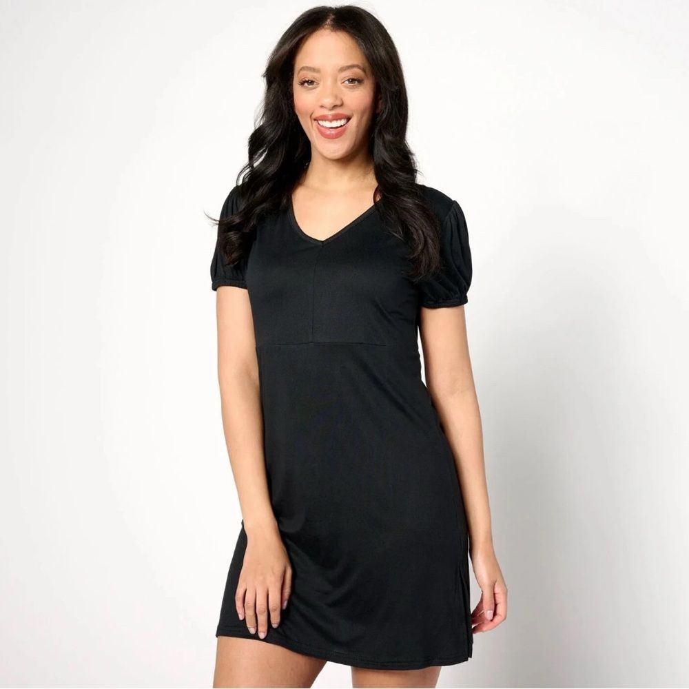 New With Tags MUK LUKS Cloud Knit Short Sleeve Empire Lounge Dress Black, Large